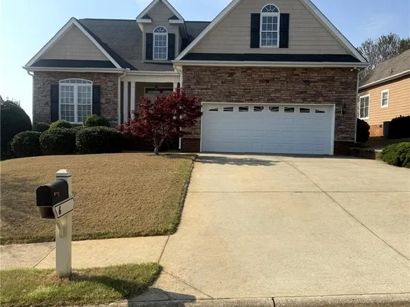 6 Hidden Springs Ln, Taylors, SC 29687