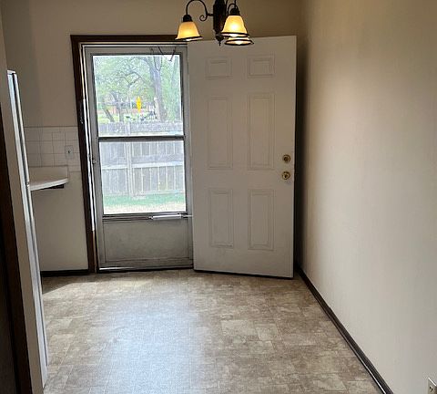 Dining area for kitchen table and back door