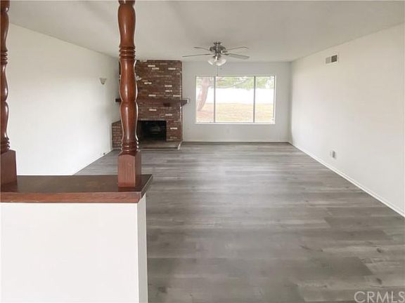4th image of 6417 Hellman Ave