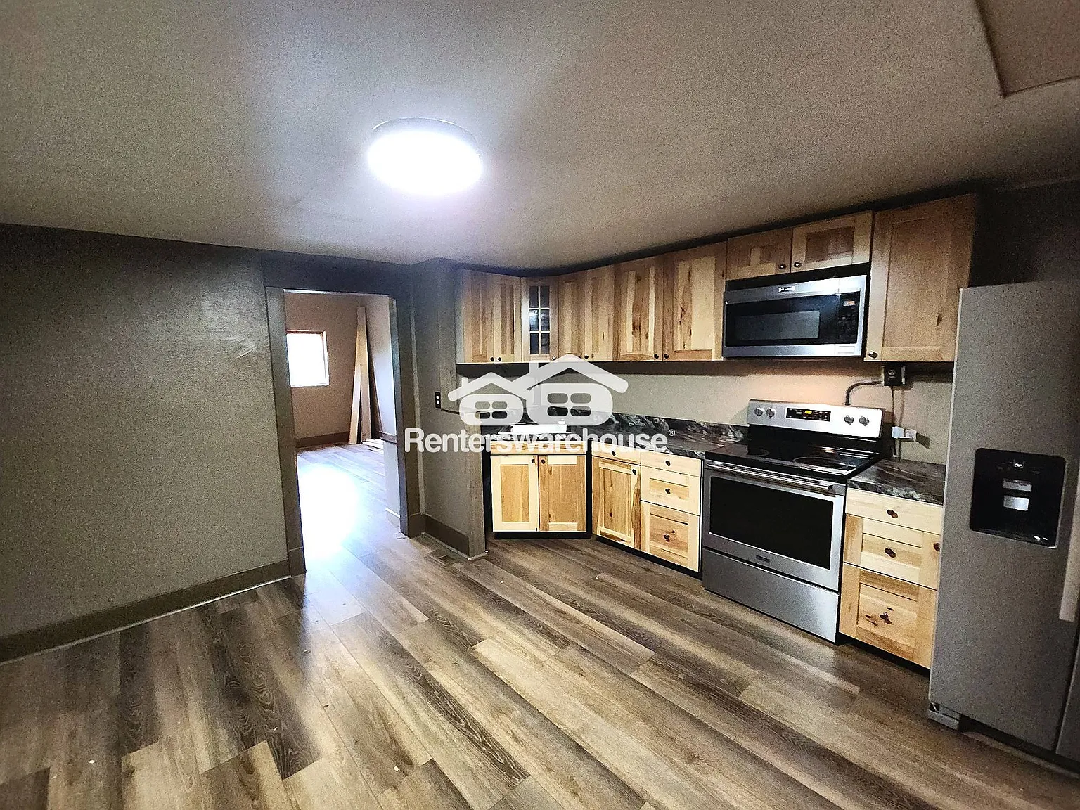 Price Reduced - 1 Bedroom Apartment Near Downtown Chippewa Falls With Leasing Special - $895! — Photo 1