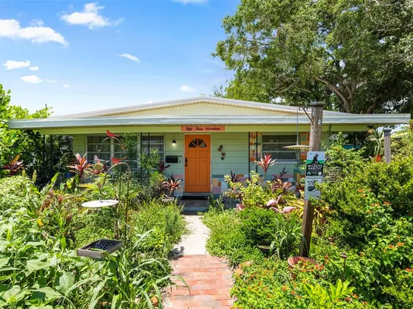 5317 14th Ave S, Gulfport, FL 33707