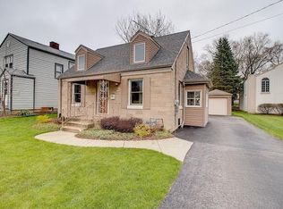 405 S Moreland Blvd, Waukesha, WI 53188