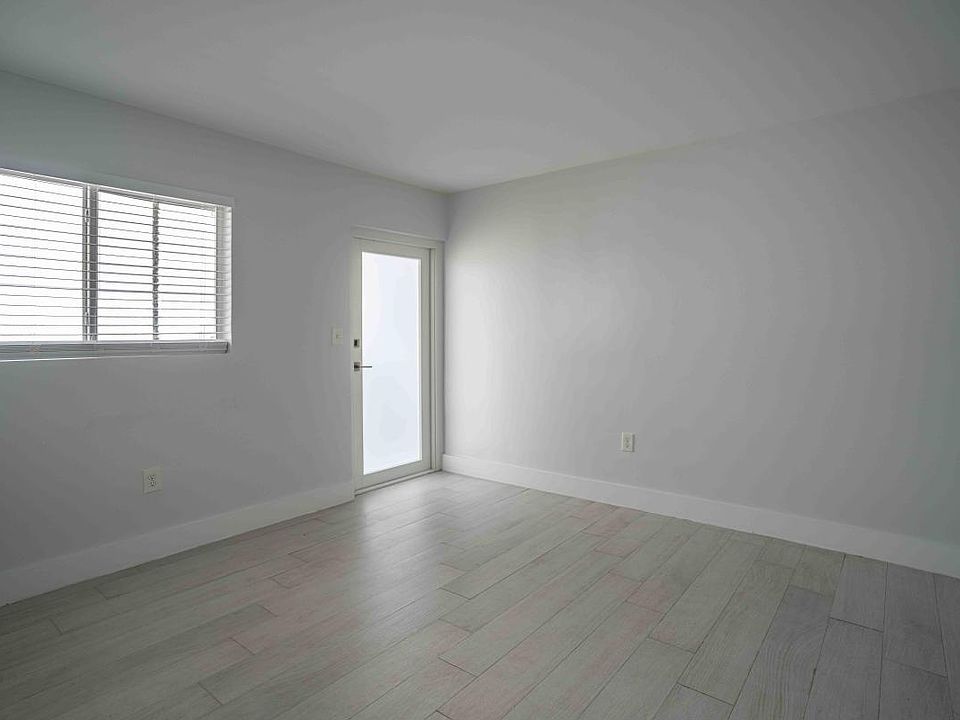1st image of 465 NE 59th St Unit 14-465-14