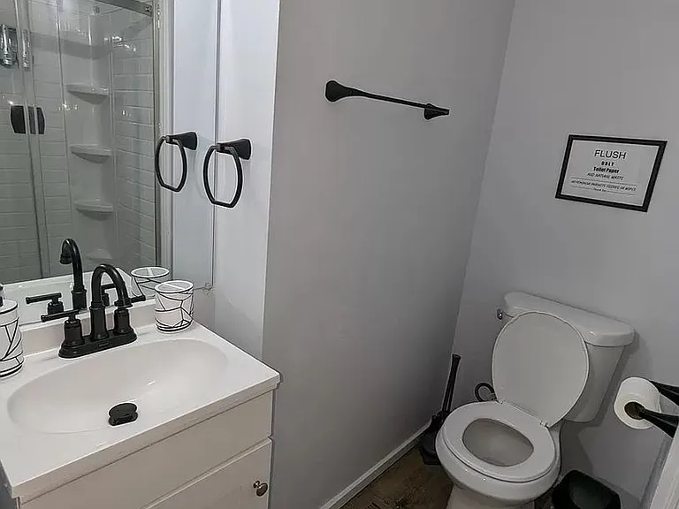 3412 Merrill Pl — Photo 1