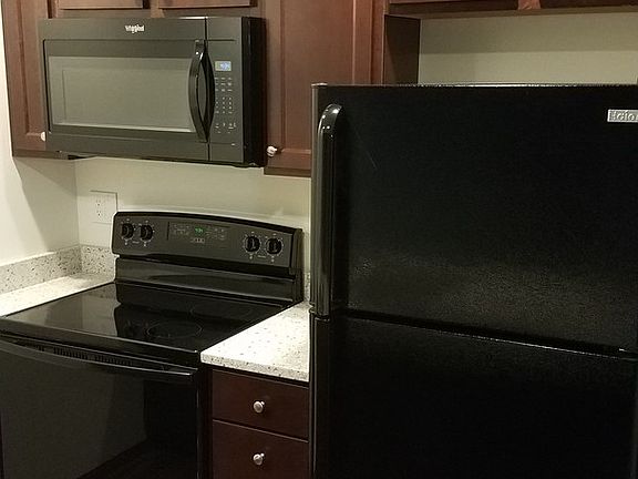 2nd image of 2232 Mercedes Pl Unit 101