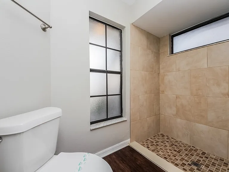 153 Pinewood Cir — Photo 11