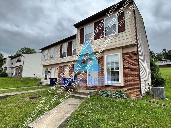 1237 Green Valley Dr Unit C