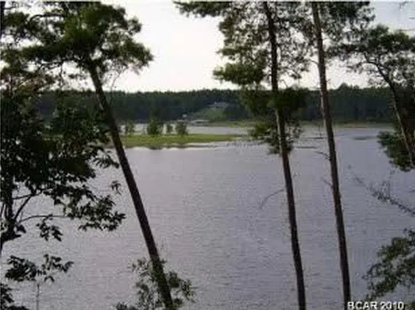 4832 Long Lake Ridge Dr, Chipley, FL 32428