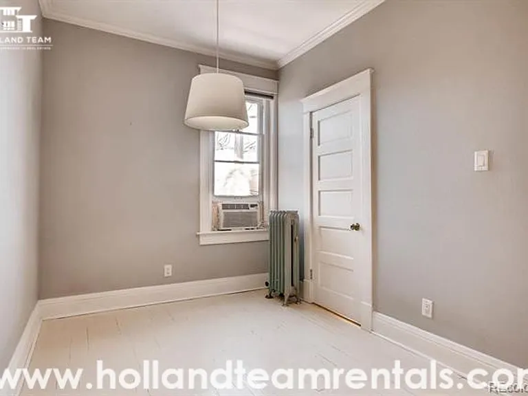 1560 N Ogden St #D — Photo 37