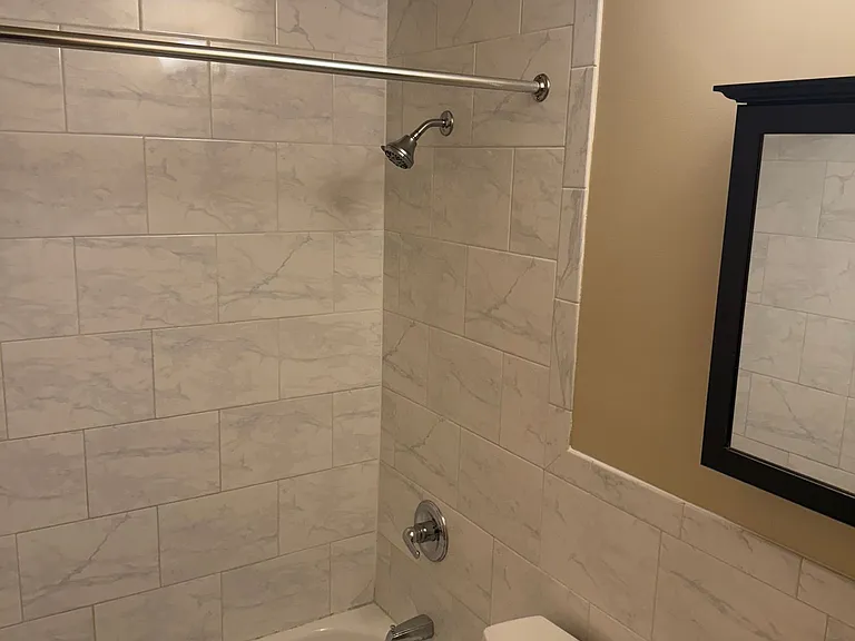 Cedar Avenue Apartments — Photo 17
