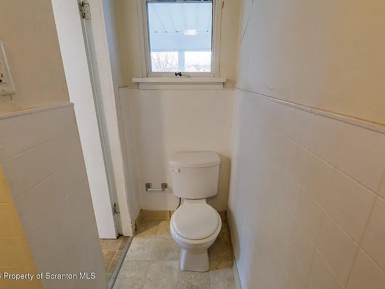 623 E Elm St #3 — Photo 13