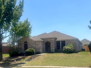 201 Rowdy Dr, Royse City, TX 75189