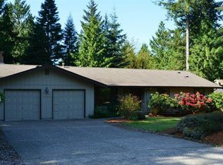 2242 Lakemoor Dr SW, Olympia, WA 98512