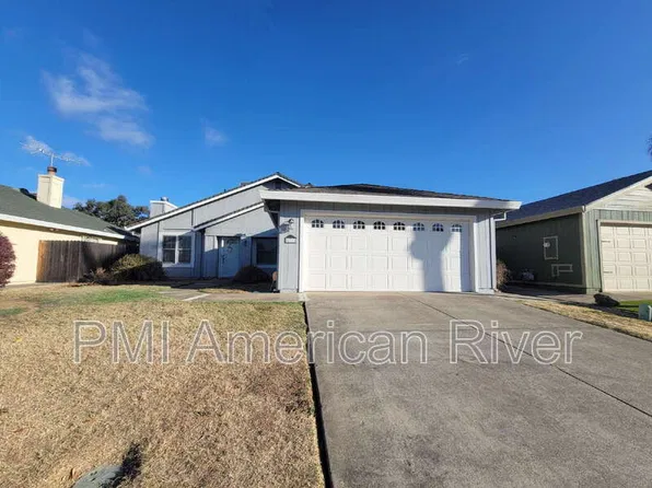 8715 Rooster Way, Sacramento, CA 95828