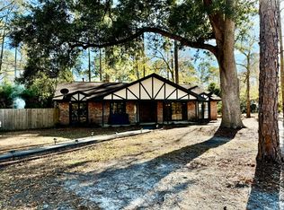 910 Kings Rd, Hinesville, GA 31313