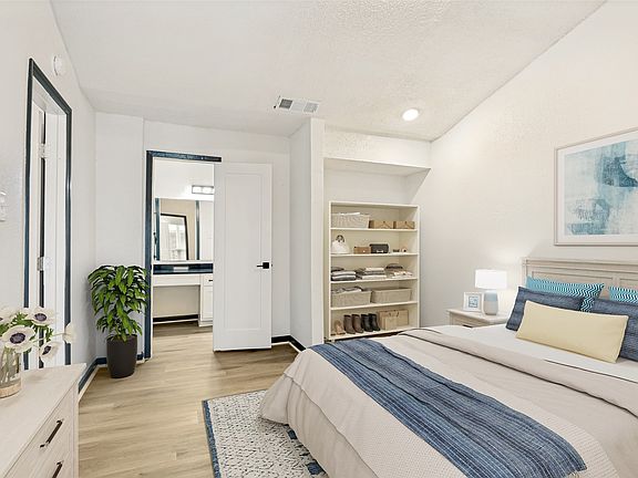3rd image of 7152 Fair Oaks Ave APT 2186