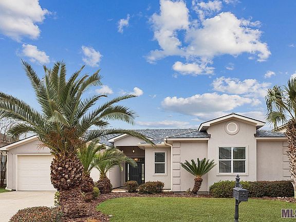 2nd image of 6141 Royal Palms Ct