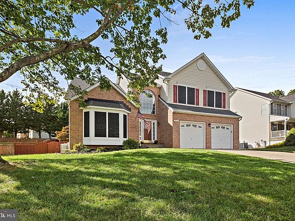 3rd image of 7152 Harlan Ln