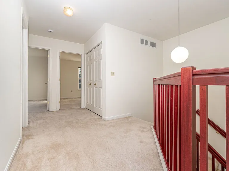127 Cardinal Ln — Photo 15