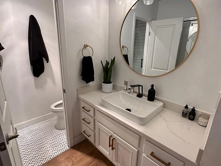 2020 Diamond St #8 — Photo 8