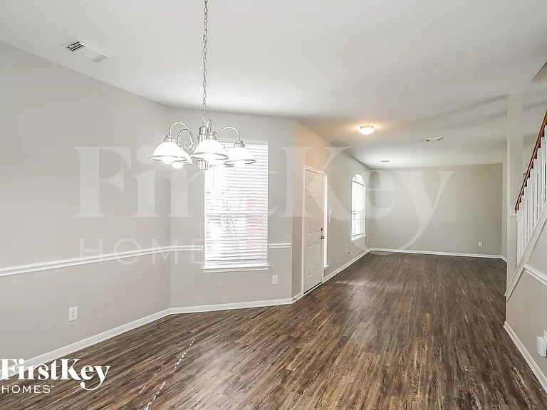 16318 Autumn Leigh Dr — Photo 4