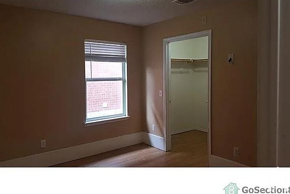 5th image of 2812 Goldfinch Dr