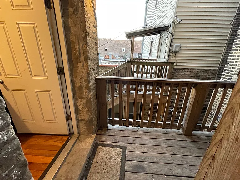 2348 N Harding Ave #3 — Photo 13