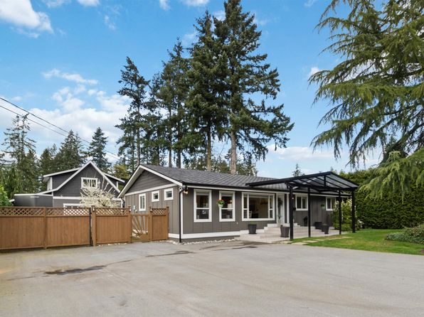 3763 197th St, Langley, BC V3A 1B4