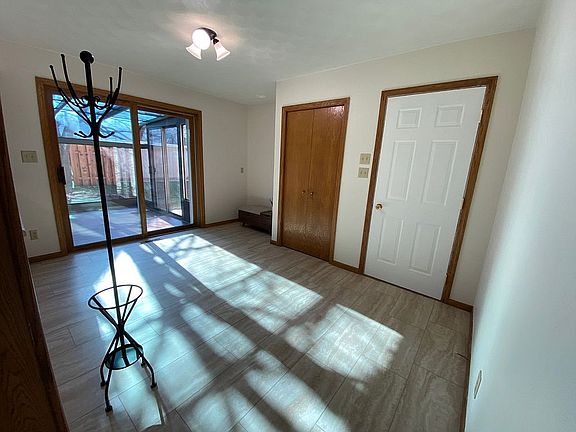 Mudroom/Second Eating Area
