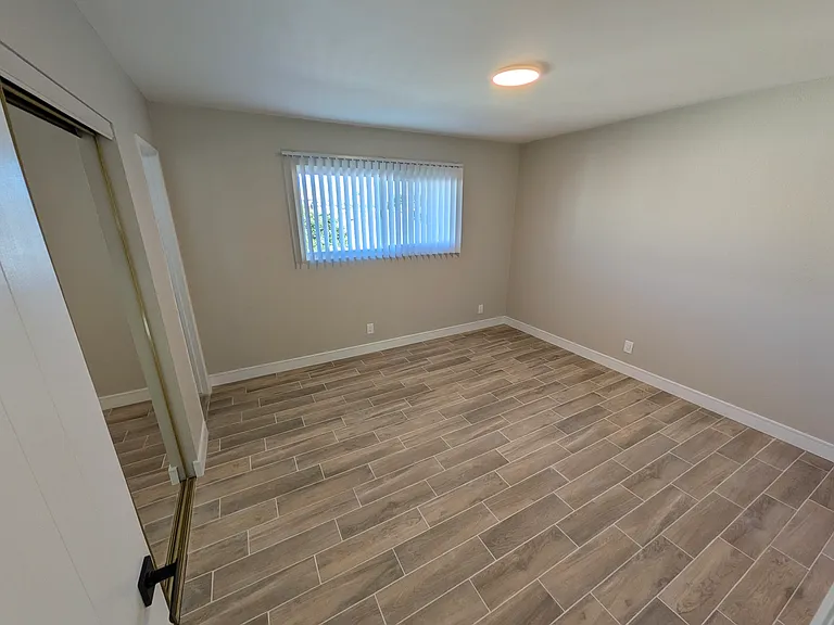 17061 Pinehurst Ln #B — Photo 14