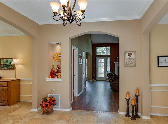 4th image of 1808 Quail Hollow Dr