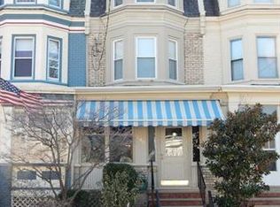 230 Rector St, Perth Amboy, NJ 08861