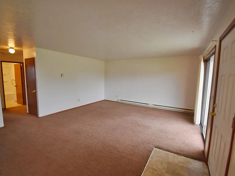The Garden Apartments 940 — Photo 10