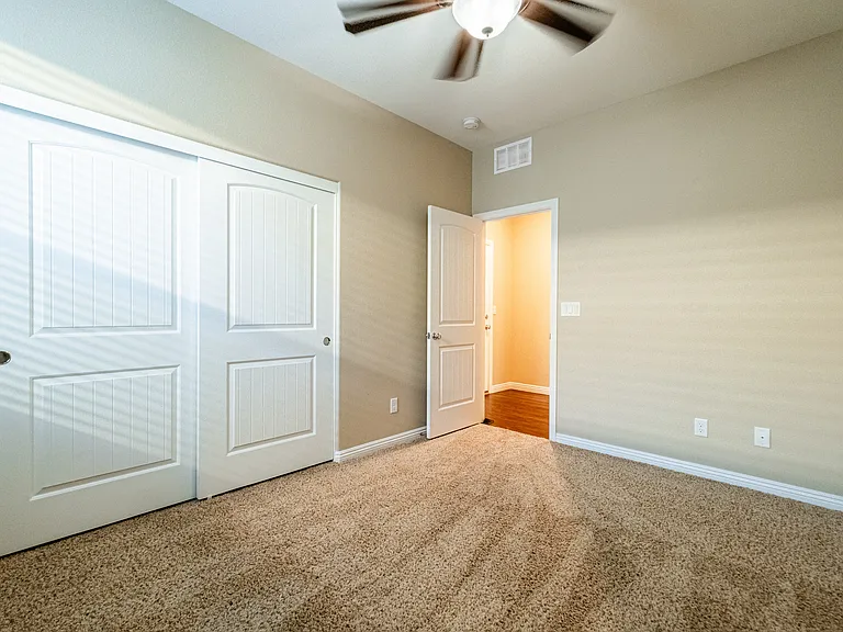 3196 Arco Ave — Photo 45