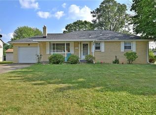 2005 Country Club Ave, Youngstown, OH 44514