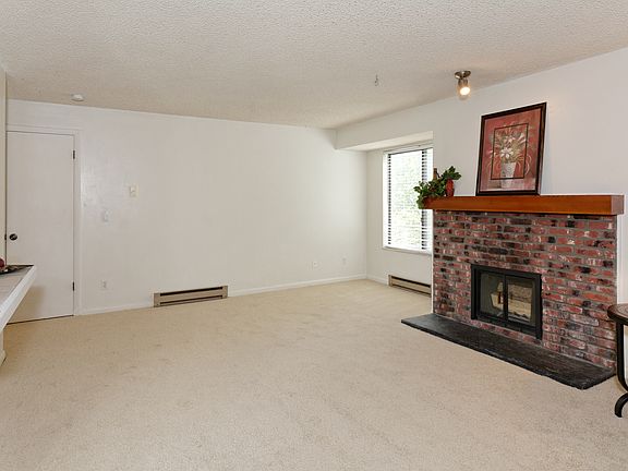 Spacious Living Area