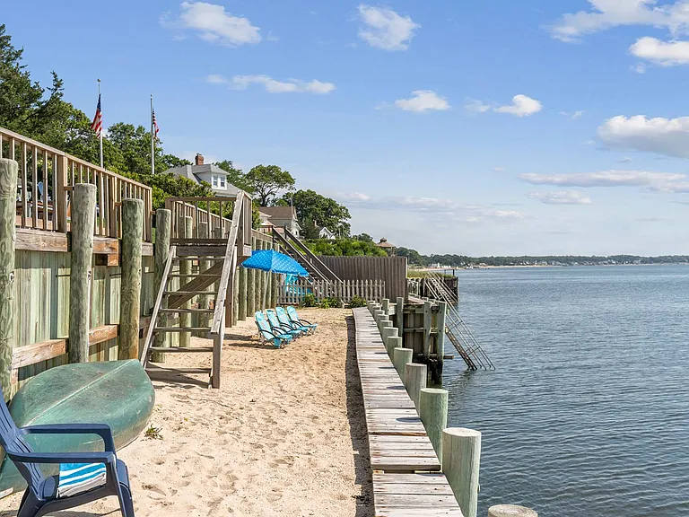6340 Great Peconic Bay Blvd — Photo 10
