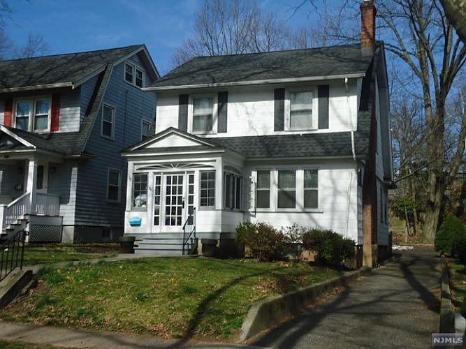 2nd image of 155 Carteret St