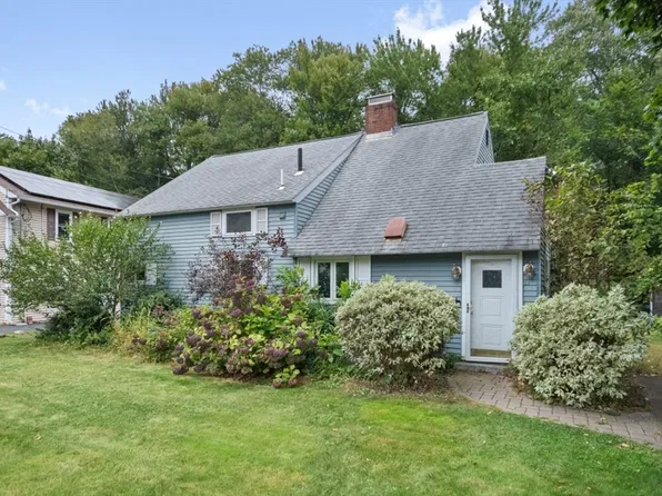 11 Porter Rd, Natick, MA 01760