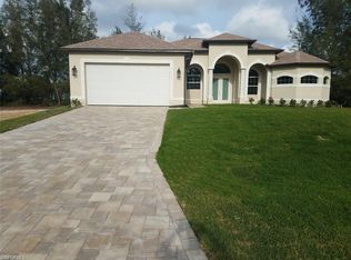 1649 NW 39th Ave, Cape Coral, FL 33993