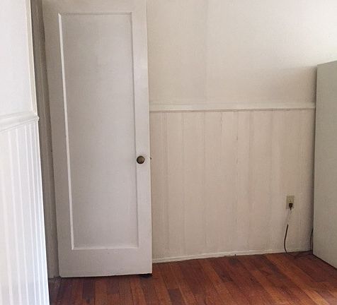 4th image of 121 Glenridge Pl APT B