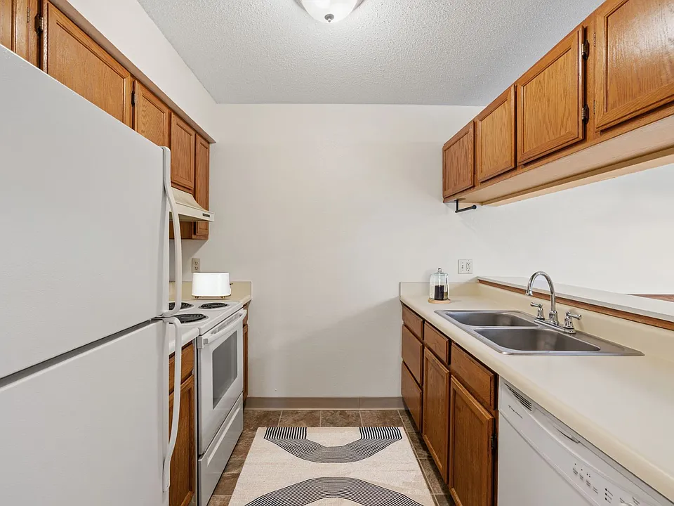 Cascade - 2 Bed / 1 Bath - 900 Sq.Ft.