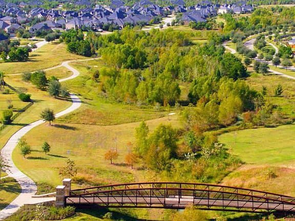 Cross Creek Ranch Amenities