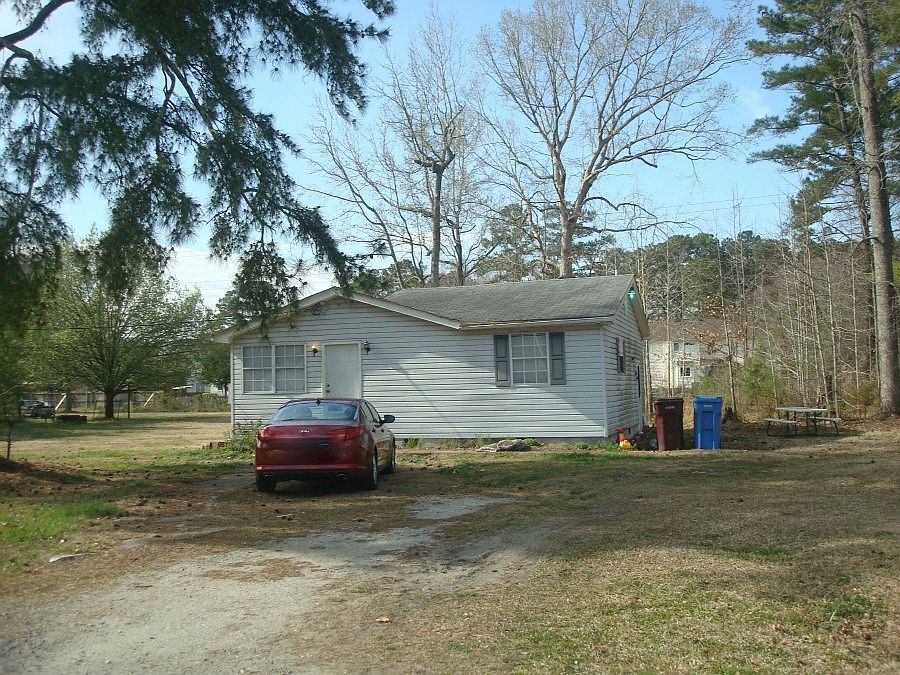 2nd image of 1099 Washington Dr