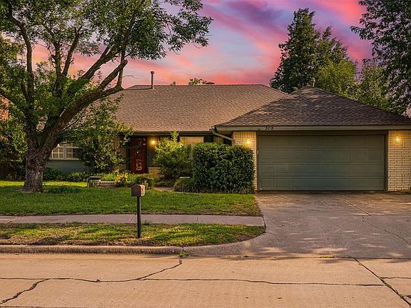 2nd image of 308 S Ranchwood Manor Dr