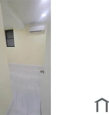 3 bed, 1000 sqft, $2,678 — Photo 3
