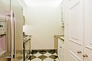 Rented by Nest Seekers International