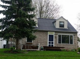 1924 S Walden Ave, Appleton, WI 54915