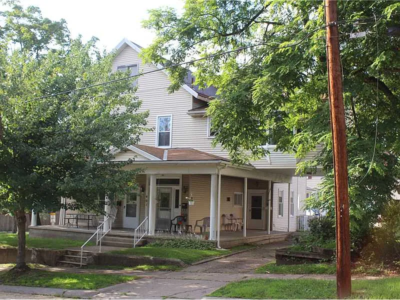 401 Maryland Ave photo 1