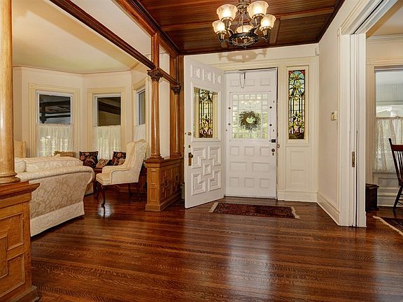 5th image of 21 Knollwood Ter